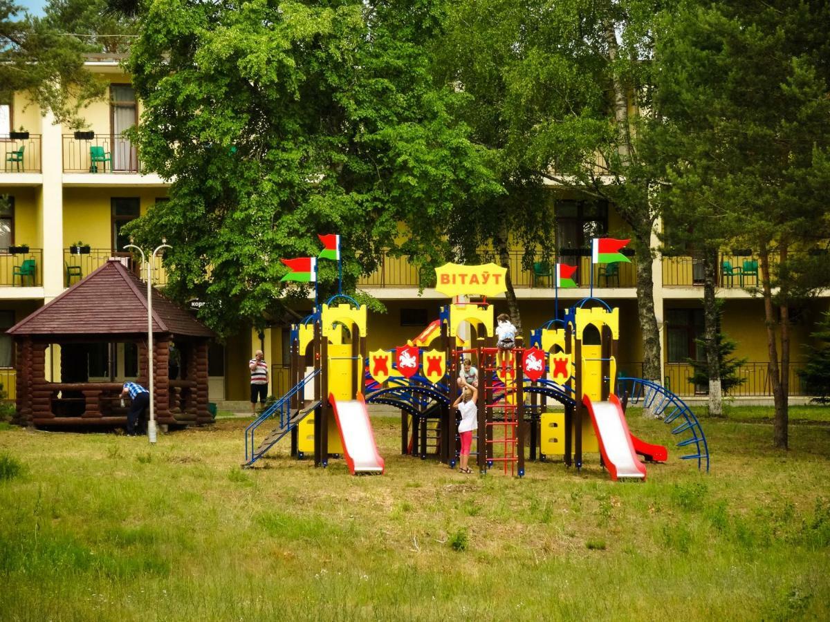 Санаторий Нарочанский берег Экстерьер фото
